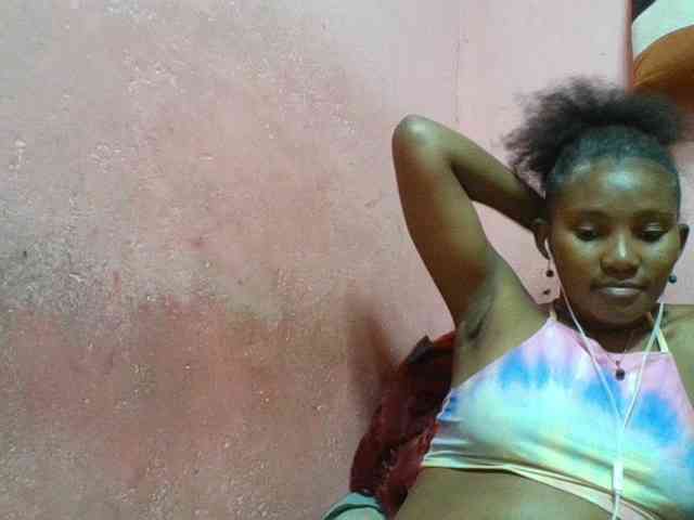 NoeLah webcam