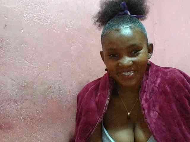 NoeLah webcam