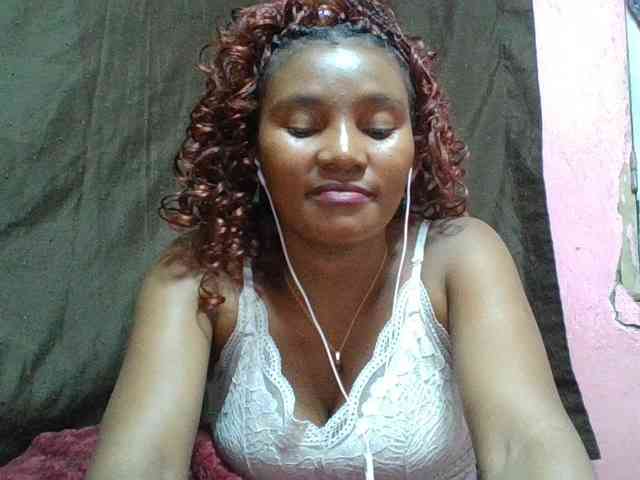 NoeLah webcam