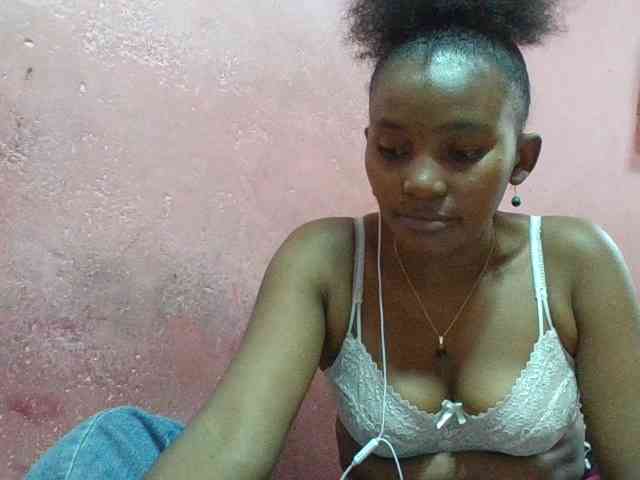 NoeLah webcam