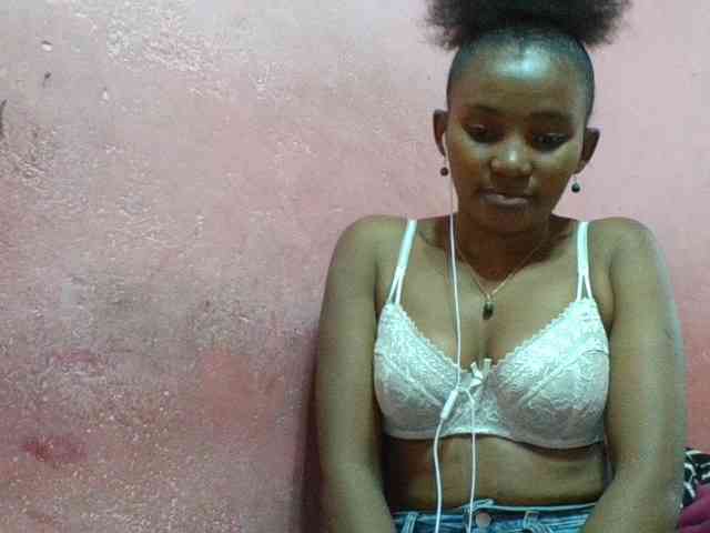 NoeLah webcam