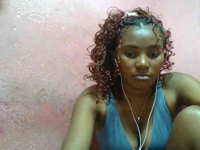 NoeLah webcam
