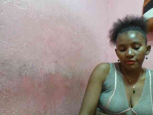 NoeLah webcam