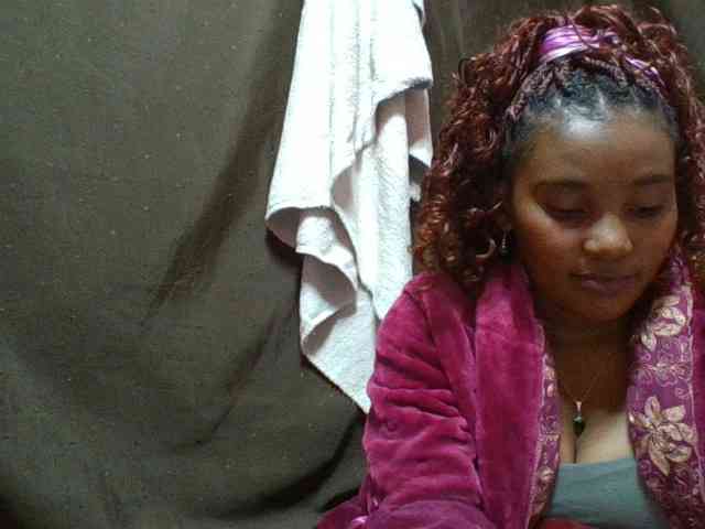 NoeLah webcam