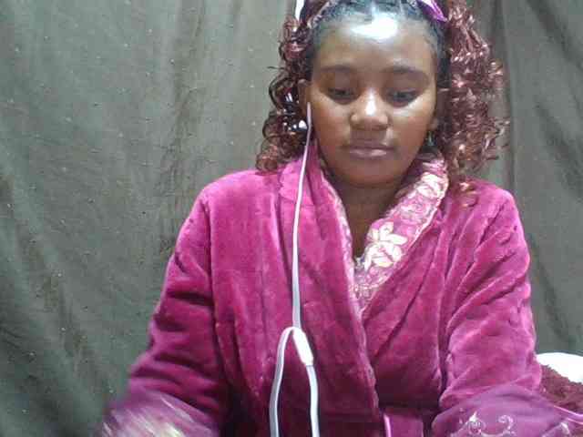 NoeLah webcam