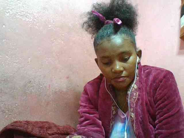 NoeLah webcam