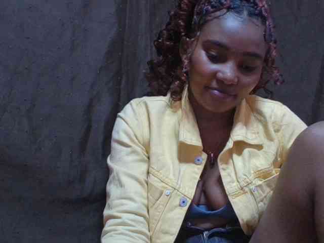 NoeLah webcam