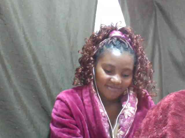 NoeLah webcam