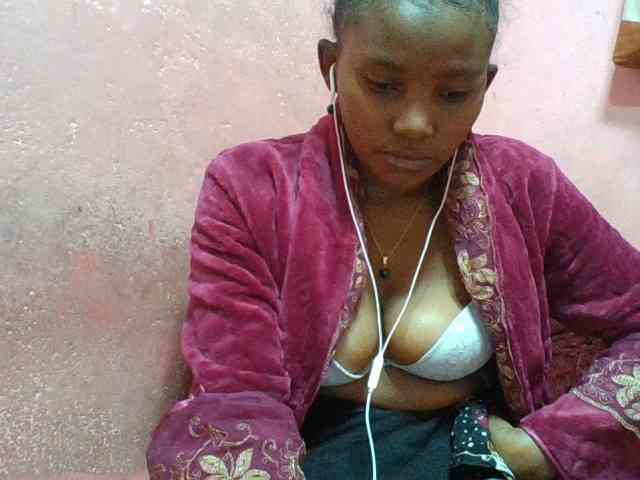 NoeLah webcam
