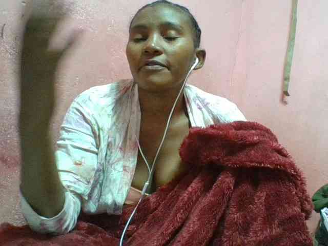 NoeLah webcam