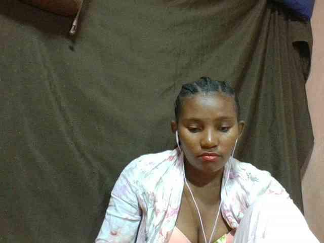 NoeLah webcam