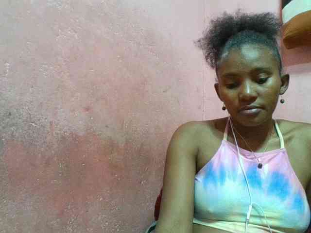 NoeLah webcam