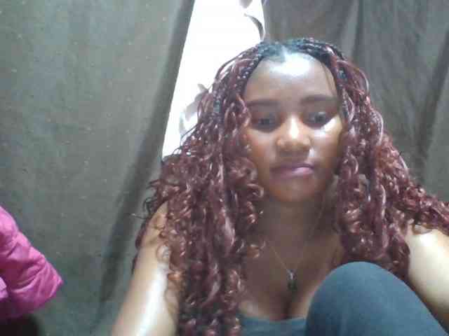 NoeLah webcam