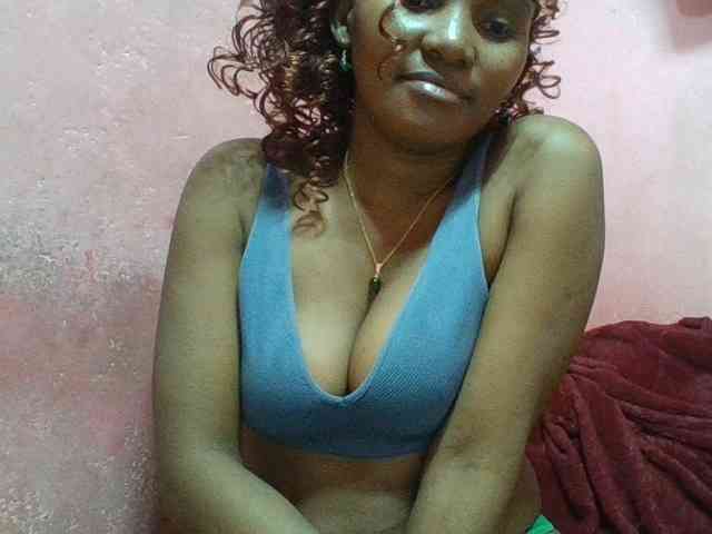 NoeLah webcam