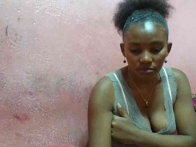 NoeLah webcam
