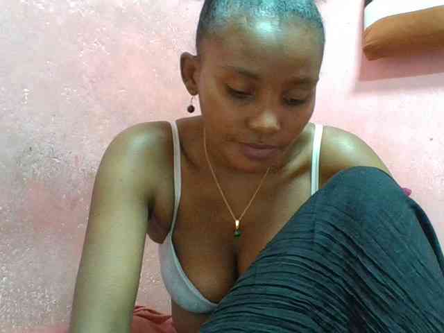 NoeLah webcam