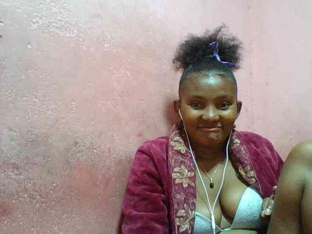 NoeLah webcam