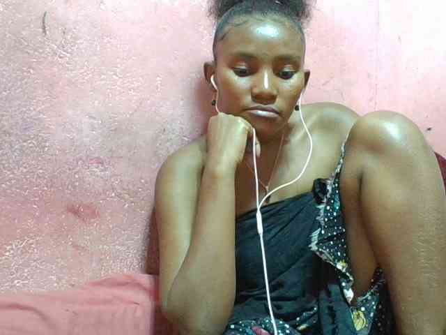 NoeLah webcam