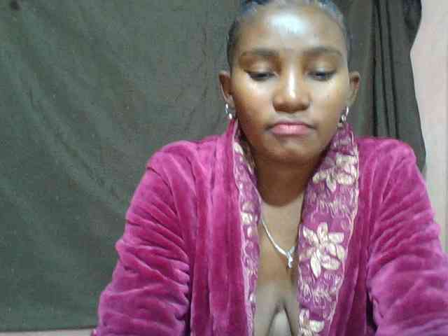NoeLah webcam