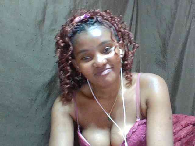 NoeLah webcam