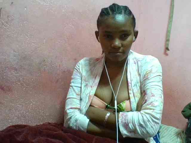 NoeLah webcam