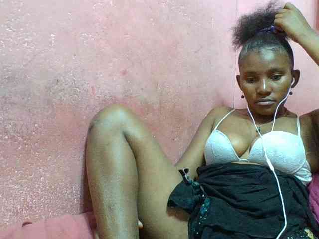 NoeLah webcam