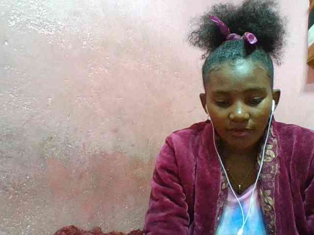 NoeLah webcam