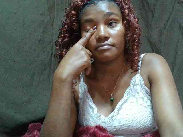 NoeLah webcam