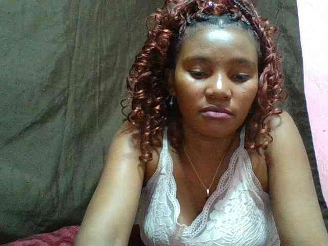 NoeLah webcam