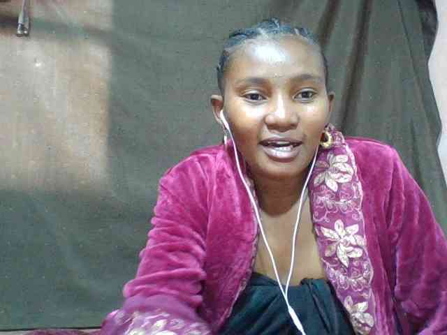 NoeLah webcam