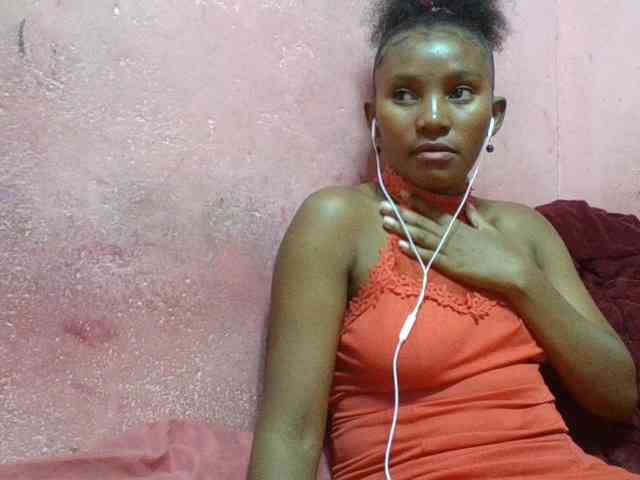 NoeLah webcam