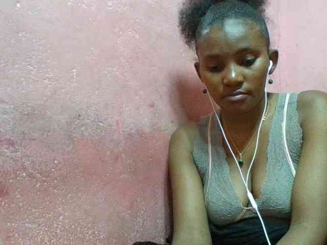 NoeLah webcam