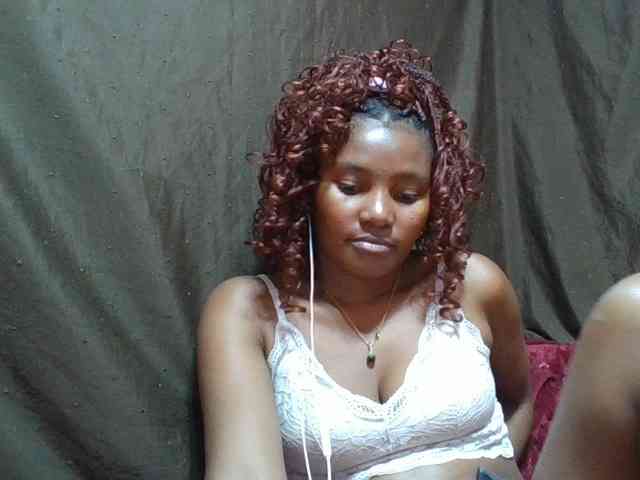 NoeLah webcam
