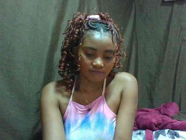 NoeLah webcam