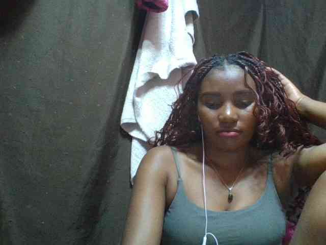 NoeLah webcam