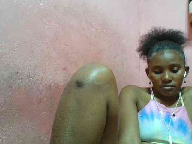 NoeLah webcam