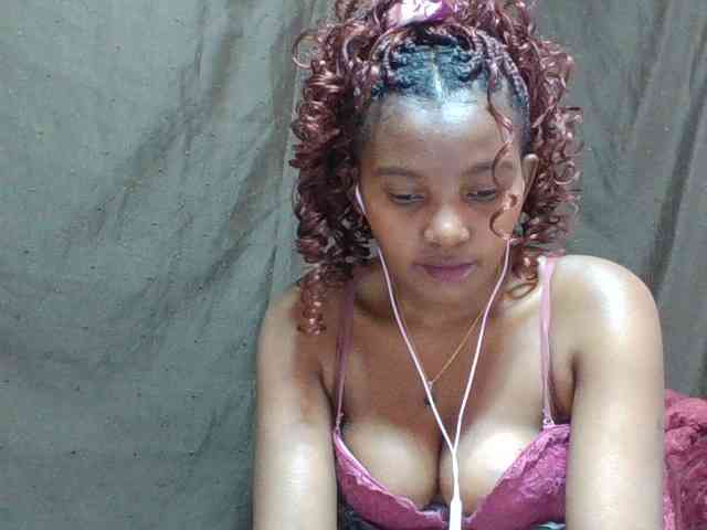 NoeLah webcam