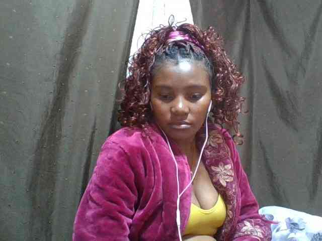 NoeLah webcam