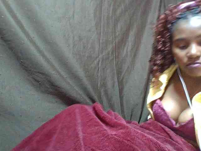 NoeLah webcam