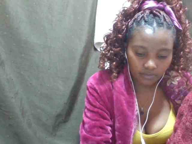 NoeLah webcam