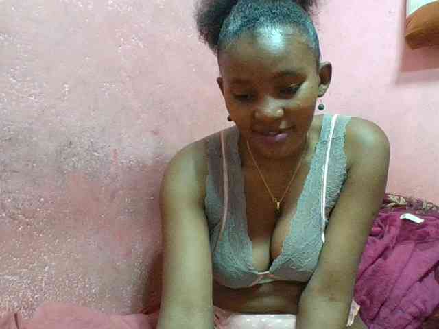 NoeLah webcam