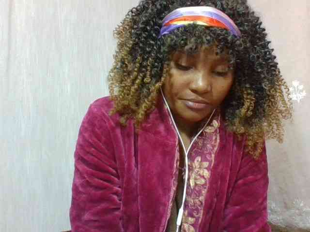 NoeLah webcam