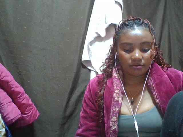 NoeLah webcam