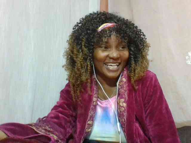 NoeLah webcam