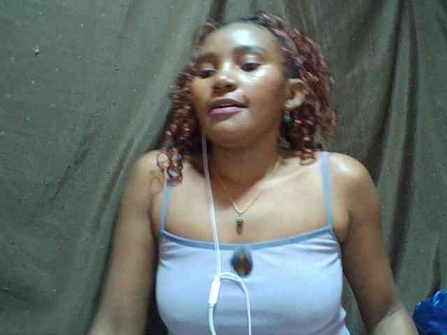 NoeLah webcam