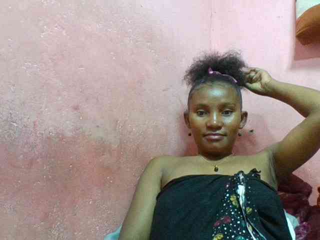 NoeLah webcam