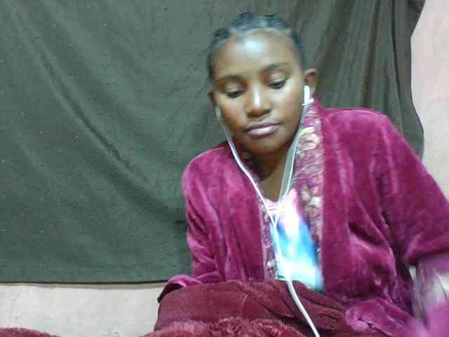 NoeLah webcam