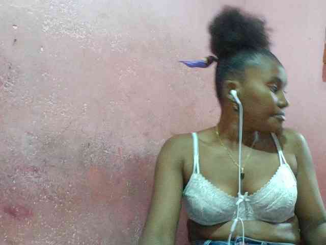 NoeLah webcam