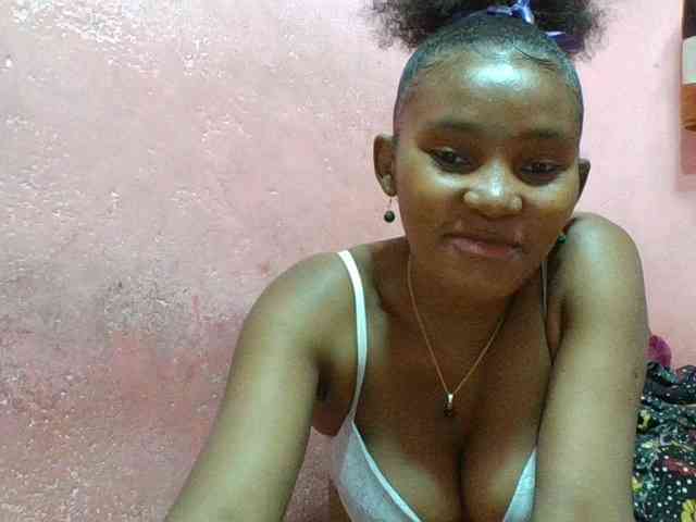 NoeLah webcam