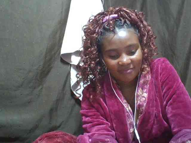 NoeLah webcam